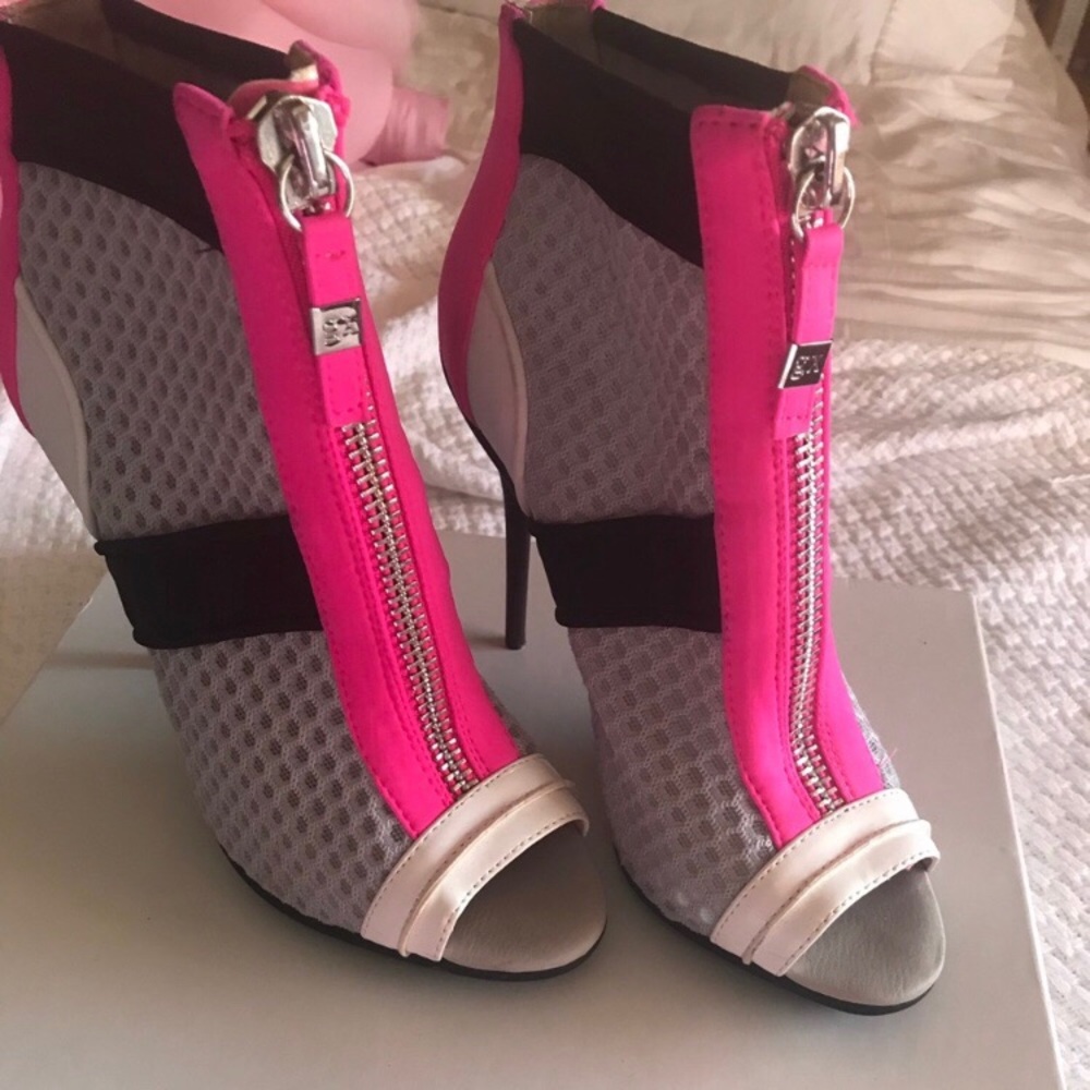 GX by Gwen Stefani Peep Toe Heels Size 8